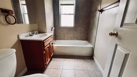 92 Rivers Ave, Chicopee, MA 01013 photo 5