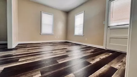 92 Rivers Ave, Chicopee, MA 01013 photo 10