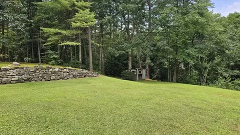 723 Ryan Rd, Northampton, MA 01062 photo 6