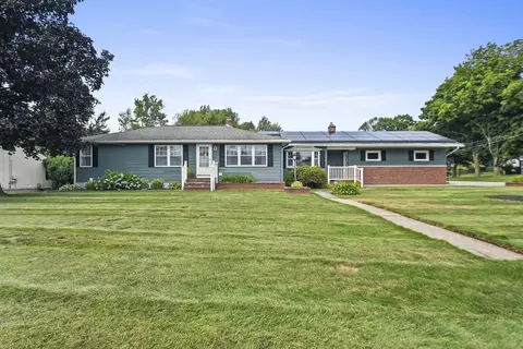 24 Lionel Ave, Fitchburg, MA 01420