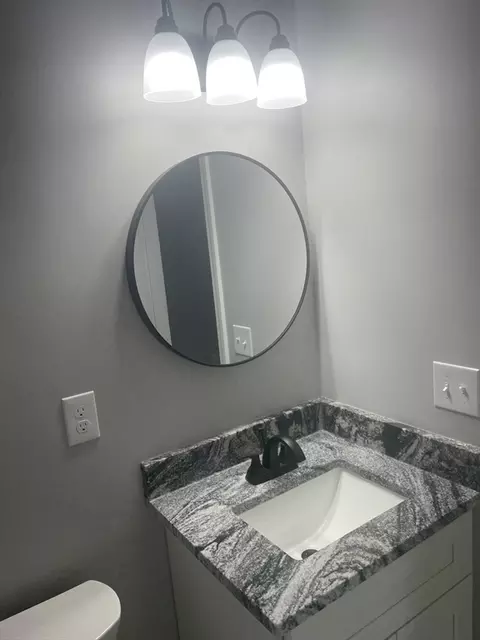 27 Sherburne Ave, Worcester, MA 01606 photo 9