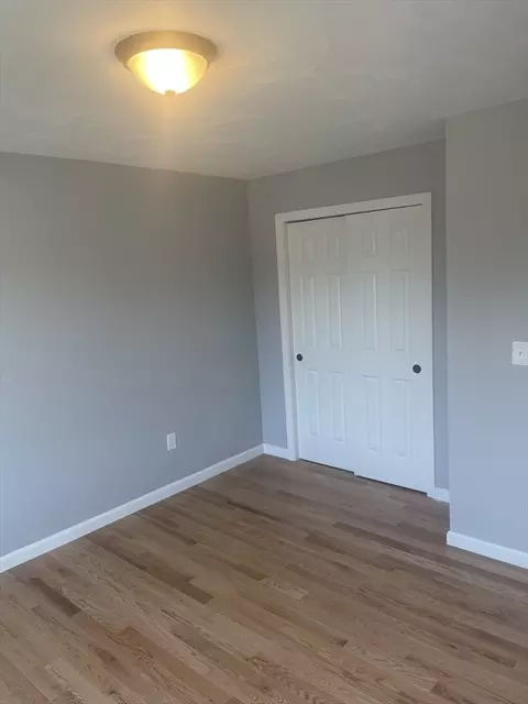27 Sherburne Ave, Worcester, MA 01606 photo 11