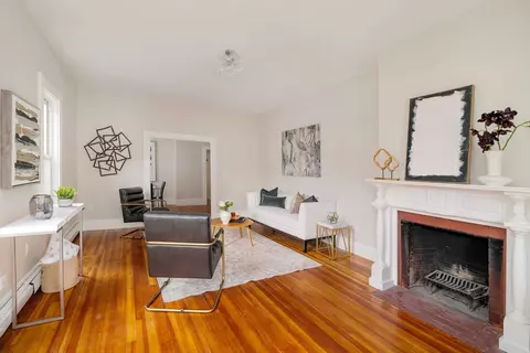 14-16 Emerson Pl #14, Melrose, MA 02176