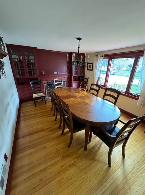 6 Barbara Rd, Danvers, MA 01923 photo 4