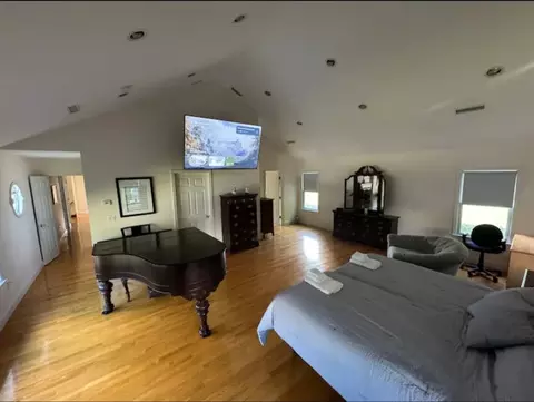 6 Barbara Rd, Danvers, MA 01923 photo 5