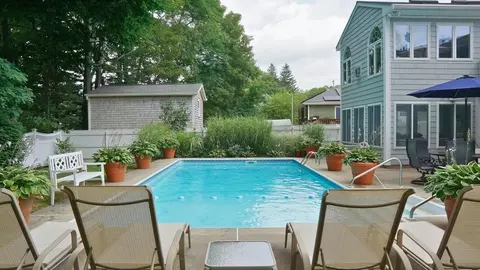 41 Reservoir, Fall River, MA 02723 photo 7