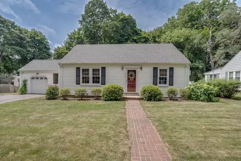 146 Beacon St, Framingham, MA 01701