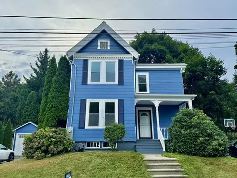 8 Gates Ave, Marlborough, MA 01752