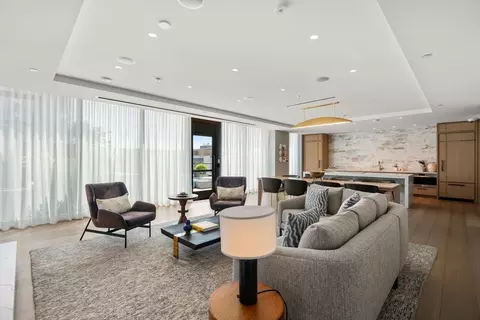 380 Harrison Ave #1120, Boston, MA 02118