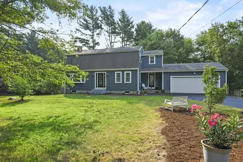 41 Kings Pond Plain Rd, Plymouth, MA 02360