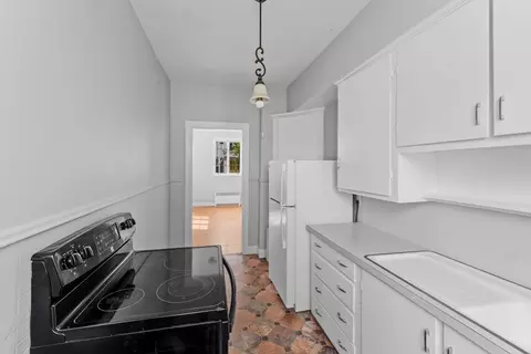 199 Purchase St, Fall River, MA 02720 photo 16