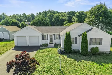 16 Lynne Rd, Wareham, MA 02571