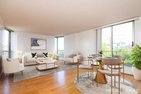 44 Washington St #717, Brookline, MA 02445