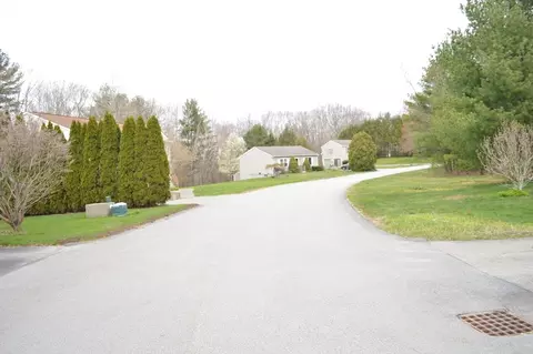 View/Area - 75 Eagle View Dr, Douglas, MA 01516 photo 1 of 1