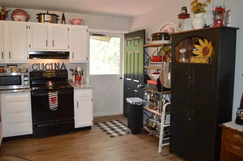 Kitchen - 75 Eagle View Dr, Douglas, MA 01516 photo 3 of 8