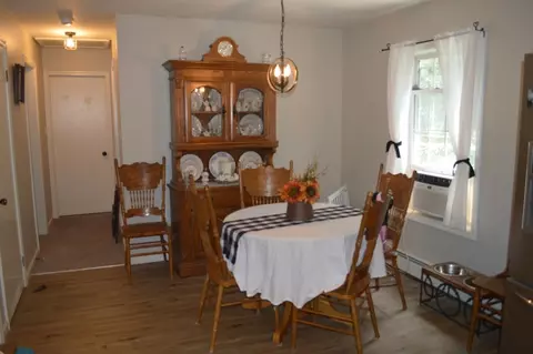 Dining - 75 Eagle View Dr, Douglas, MA 01516 photo 1 of 1