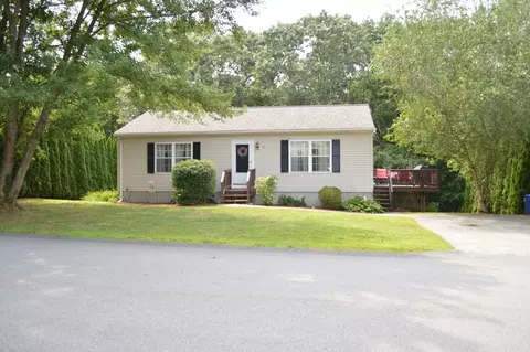 75 Eagle View Dr, Douglas, MA 01516