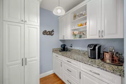 2 Minnie Ct, Boston, MA 02127 photo 15