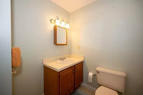 10 Hulbert Rd # -B, Worcester, MA 01603 photo 12