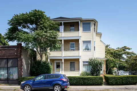 2062 Acushnet Ave, New Bedford, MA 02745