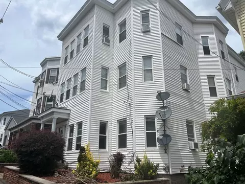 49 Reservoir Ave, Revere, MA 02151