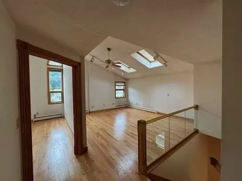26 Pelham Rd, Waltham, MA 02453