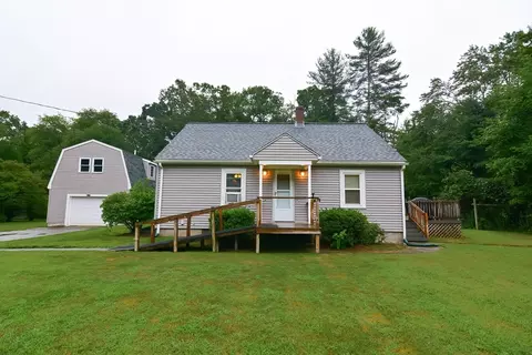38 Cross Rd, Uxbridge, MA 01569