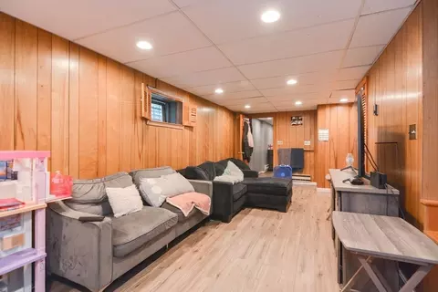 30 Central Ave, Everett, MA 02149 photo 17
