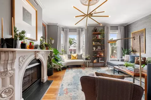 572 E Broadway #3, Boston, MA 02127