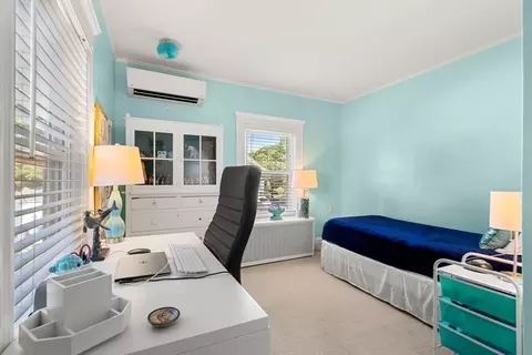 22 Birch St, Marblehead, MA 01945 photo 19
