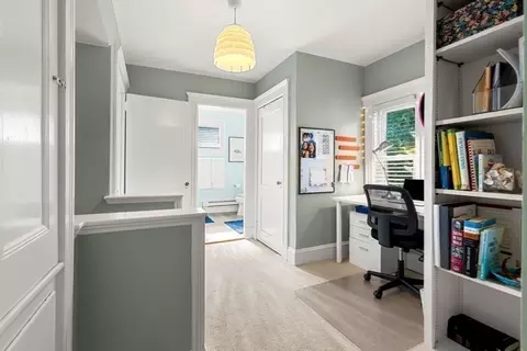 22 Birch St, Marblehead, MA 01945 photo 15