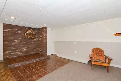 4 Harmon St, Worcester, MA 01604 photo 31