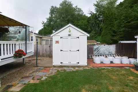 4 Harmon St, Worcester, MA 01604 photo 7