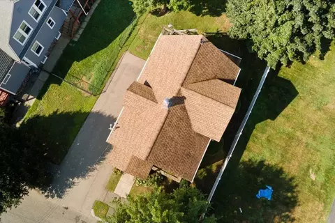 View/Area - 4 Clara St, Worcester, MA 01606 photo 1 of 6