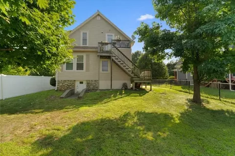 Exterior - 4 Clara St, Worcester, MA 01606 photo 6 of 6