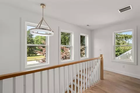 128 Webster St, Needham, MA 02494 photo 12
