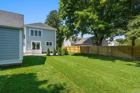 128 Webster St, Needham, MA 02494 photo 24