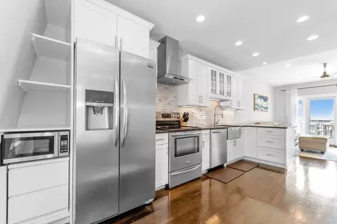 15 Dixfield St #2, Boston, MA 02127