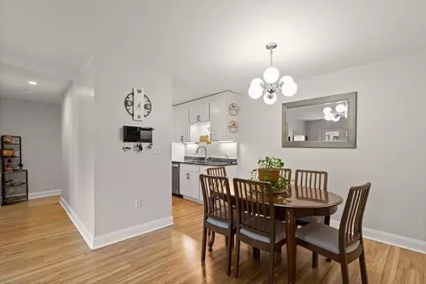 Dining - 4 Summit Dr #414, Reading, MA 01867 photo 2 of 2