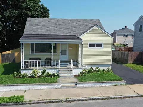606 Pokross St, Fall River, MA 02724 photo 22