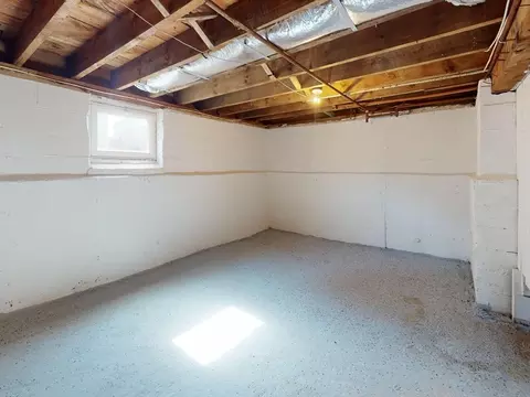 606 Pokross St, Fall River, MA 02724 photo 15