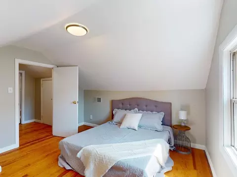 606 Pokross St, Fall River, MA 02724 photo 9