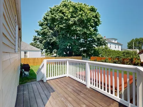 606 Pokross St, Fall River, MA 02724 photo 17