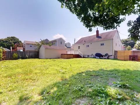 606 Pokross St, Fall River, MA 02724 photo 19