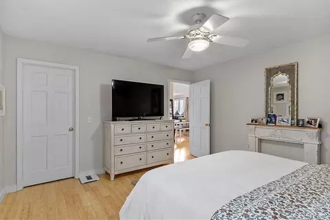266 Walnut St, Saugus, MA 01906 photo 24