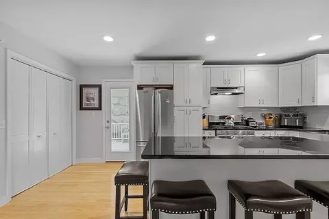 266 Walnut St, Saugus, MA 01906 photo 6