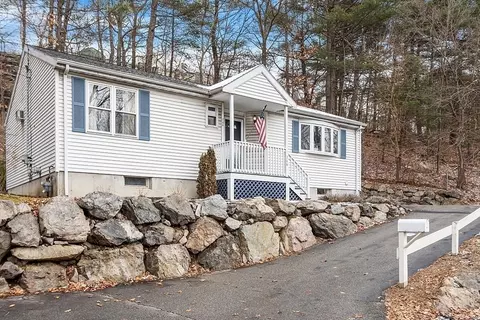 266 Walnut St, Saugus, MA 01906