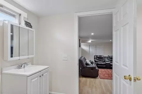 266 Walnut St, Saugus, MA 01906 photo 35