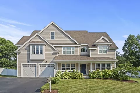 15 Peach Tree Ln, North Andover, MA 01845