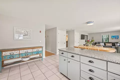 Kitchen - 20 Ralyn Rd, Barnstable, MA 02635 photo 4 of 4
